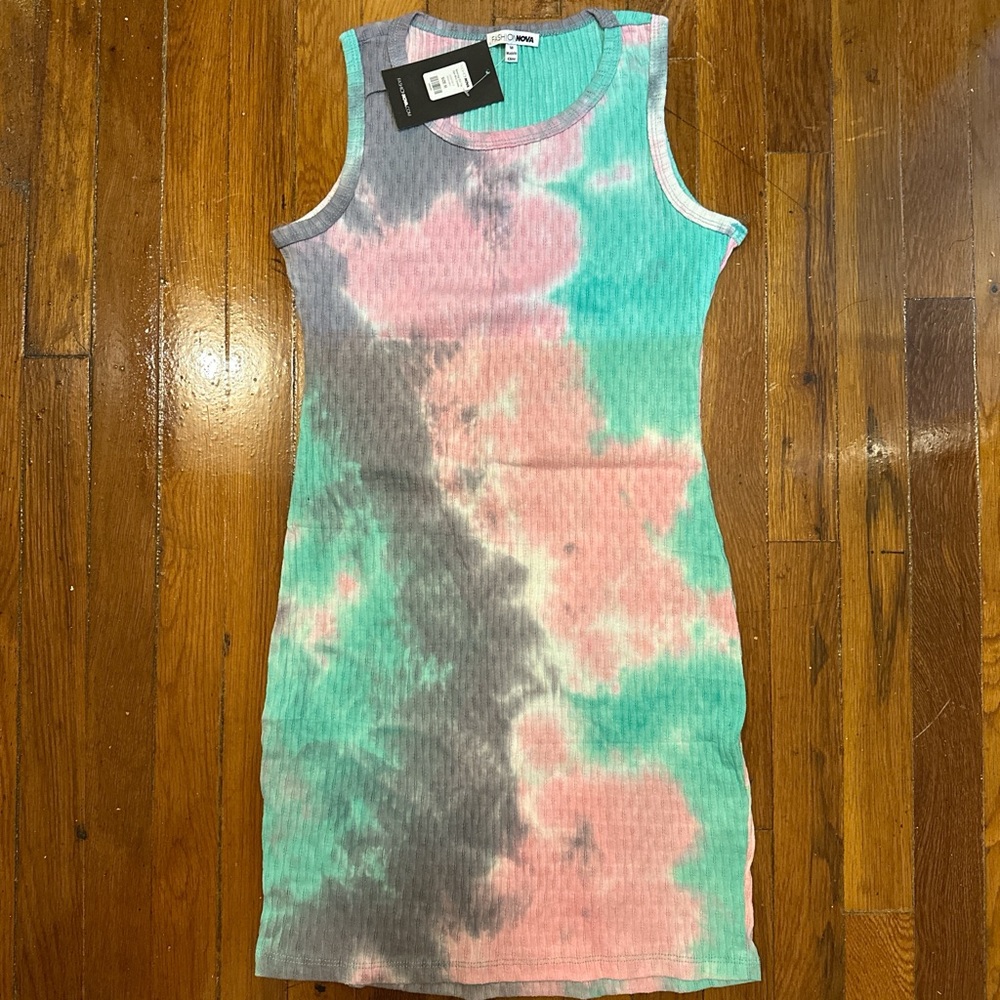 Tie-Dye Sleeveless Dress